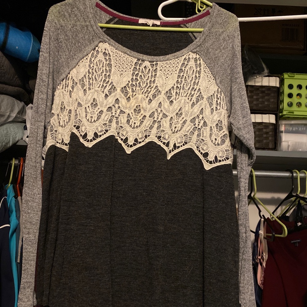 Maurices Gray and White lace top